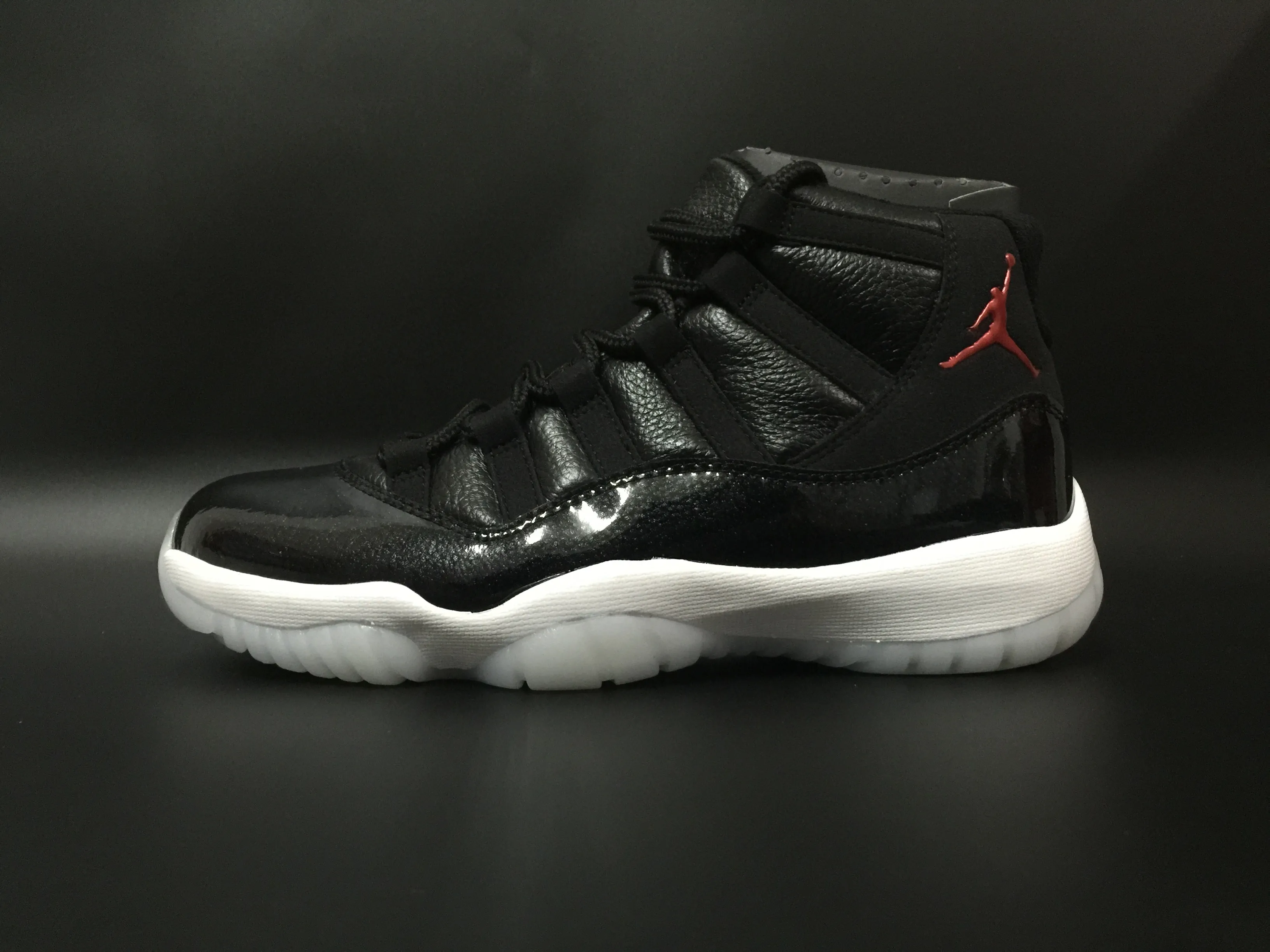 All Categories Air Jordan Jordan Series Basketball Shoes Air Jordan 11 First Layer Authentic Brand Original Air Jordan 11 "72-10" AJ11 Big Devil Joe 11 True Carbon Fiber 378037-002 Original Brand Men's Shoes